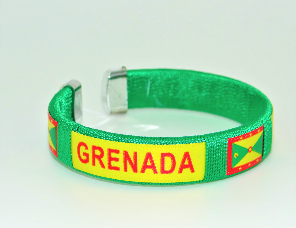 Grenada C-Bracelet