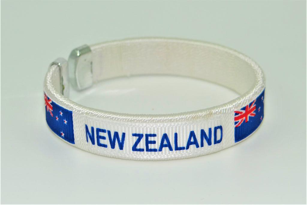 New Zealand C-Bracelet