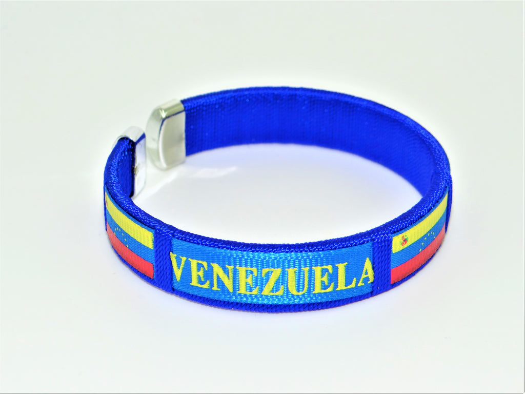 Venezuela C-Bracelet